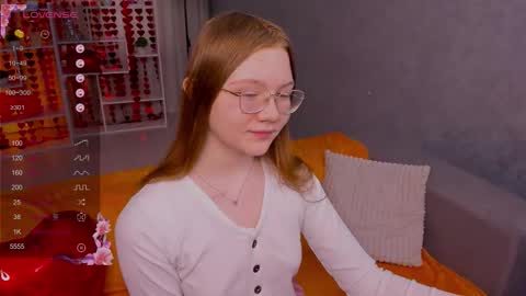 Tessa online show from February 18, 1:49 am