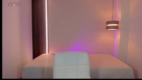 Lu. online show from October 2, 2:49 pm