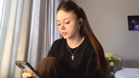 Adele online show from February 23, 8:38 am