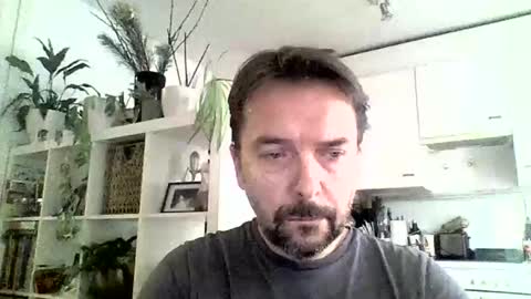 Luvly online show from January 14, 8:20 am