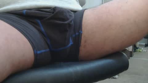 luvvslutss22 online show from April 21, 5:58 am