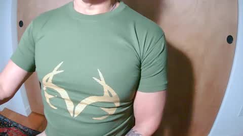 luvzjerkingoff online show from December 18, 3:55 pm