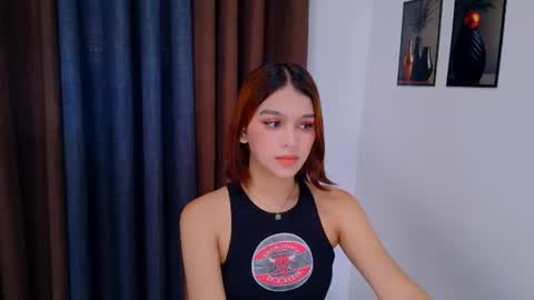 queen lux online show from June 20, 3:13 am