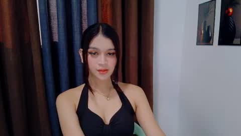 queen lux online show from July 15, 10:58 pm