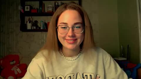 Katie online show from October 4, 4:05 pm