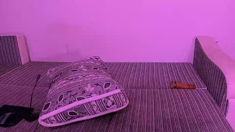 LuxMelys online show from March 24, 12:38 am