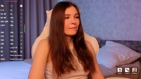 Luyten726 8a online show from May 12, 1:09 pm
