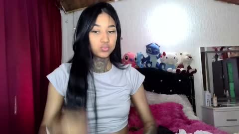 lyam_ebony online show from May 14, 2:15 pm