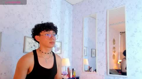 Lyan online show from March 20, 8:36 pm