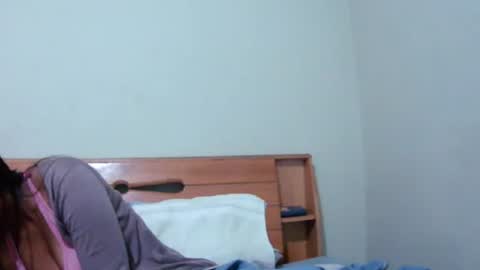 lycia01 online show from August 6, 3:59 am