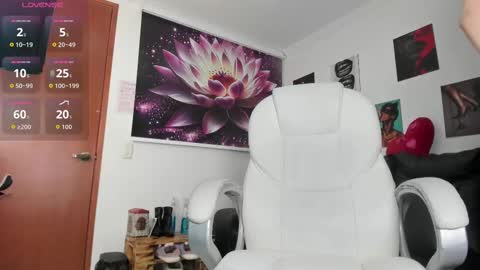  Lycoris  online show from October 5, 9:22 pm