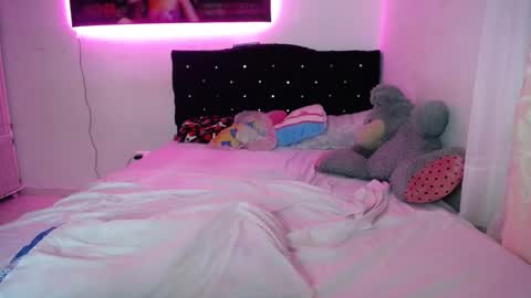 lyda   online show from October 29, 2:24 am