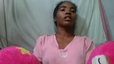 lydie856696 online show from June 6, 7:25 am