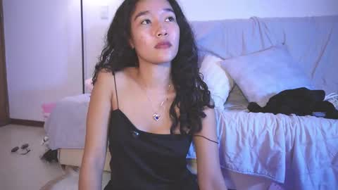 Lyhana Lee online show from November 3, 10:00 pm