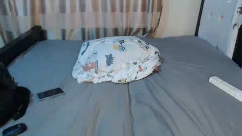 lyiajee online show from October 30, 8:26 am