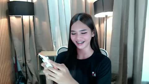 LYKA LOOPS online show from June 10, 5:34 pm