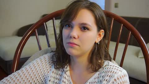 hi im Lyle online show from February 3, 8:57 am