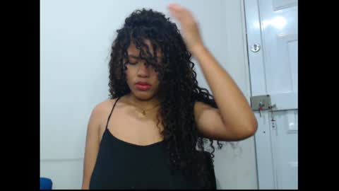 Snapshot of lylii_evans chatting on January 30, 4:58 am lylii_evans online show from January 30, 4:58 am
