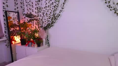 Lyly   online show from February 28, 5:37 am