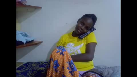 lyn_anna online show from February 21, 6:55 pm