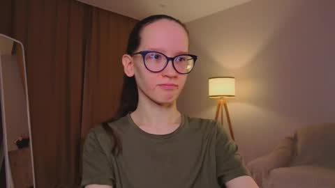 Sara online show from March 24, 4:35 pm