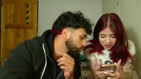 lynn_n_samuel online show from May 20, 5:48 am