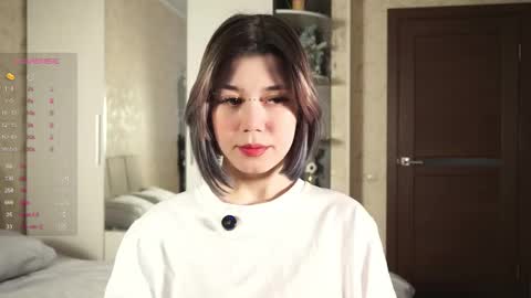 Lola online show from February 27, 7:41 am