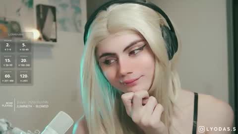 Lyodass online show from October 7, 11:45 pm