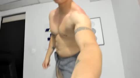 Lyonel online show from March 8, 5:43 pm