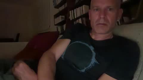 m3morable online show from May 23, 9:44 pm