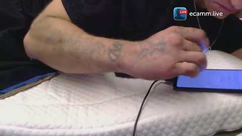 Hotandhairy online show from December 9, 6:12 am