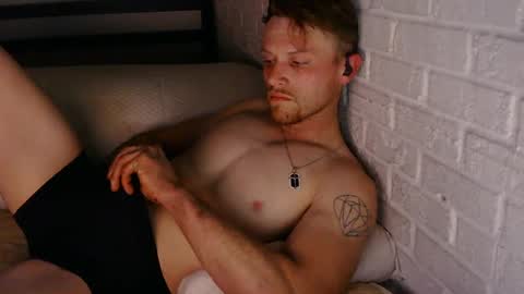 Hotandhairy online show from December 5, 7:32 am