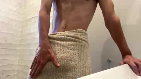 m_pete online show from December 1, 4:43 am