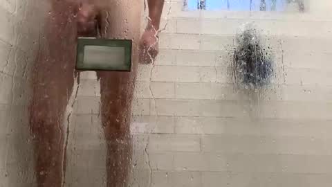 m_pete online show from October 3, 3:42 pm