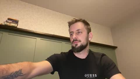 m_stephen online show from February 3, 6:11 am