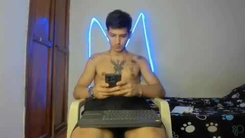 itgram pezlo josue online show from January 5, 5:27 pm