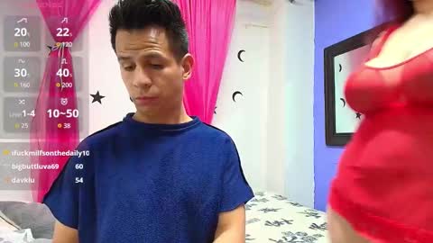 mabelineyesgreen303av online show from October 13, 9:00 am