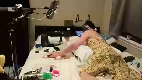 mac1119 online show from October 20, 9:03 am