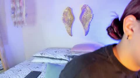 Macarena  online show from October 23, 8:42 pm