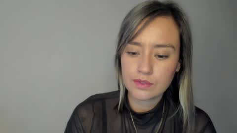 Snapshot of macarenax chatting on January 8, 4:11 pm Maca online show from January 8, 4:11 pm
