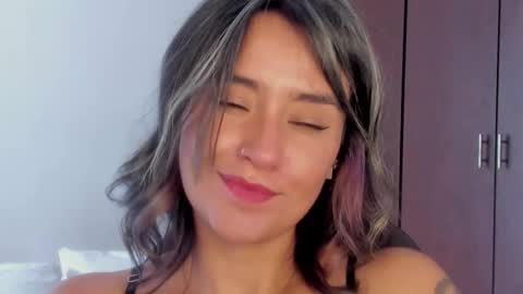 Snapshot of macarenax chatting on September 9, 1:44 pm Maca online show from September 9, 1:44 pm