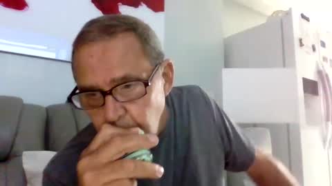 machet1 online show from December 11, 3:05 pm