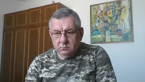 Macho online show from February 1, 8:55 am