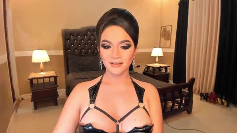 Alison Kloss online show from March 3, 4:47 am