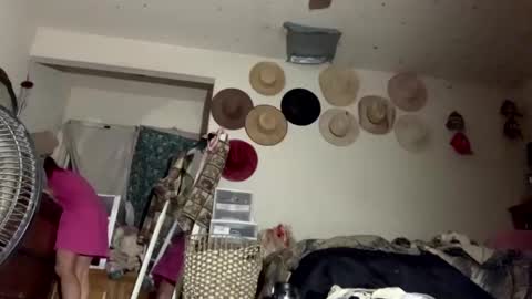 SummerPeach online show from January 16, 4:07 am