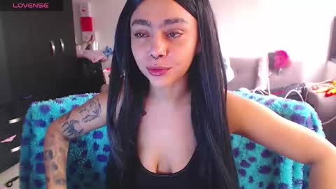 maddiie and clyde online show from March 6, 5:34 pm