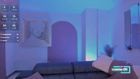 Maddison online show from February 11, 11:41 pm