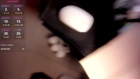 Maddison online show from February 13, 7:28 pm