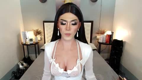 M A D D Y online show from September 24, 2:29 am