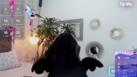 Maddy online show from January 23, 2:33 am